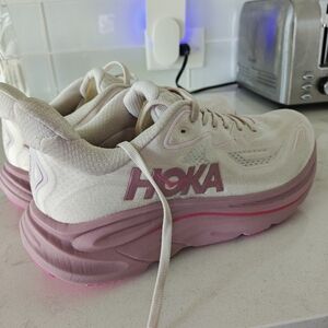 Hoka Clifton 10 Pink Running Shoes